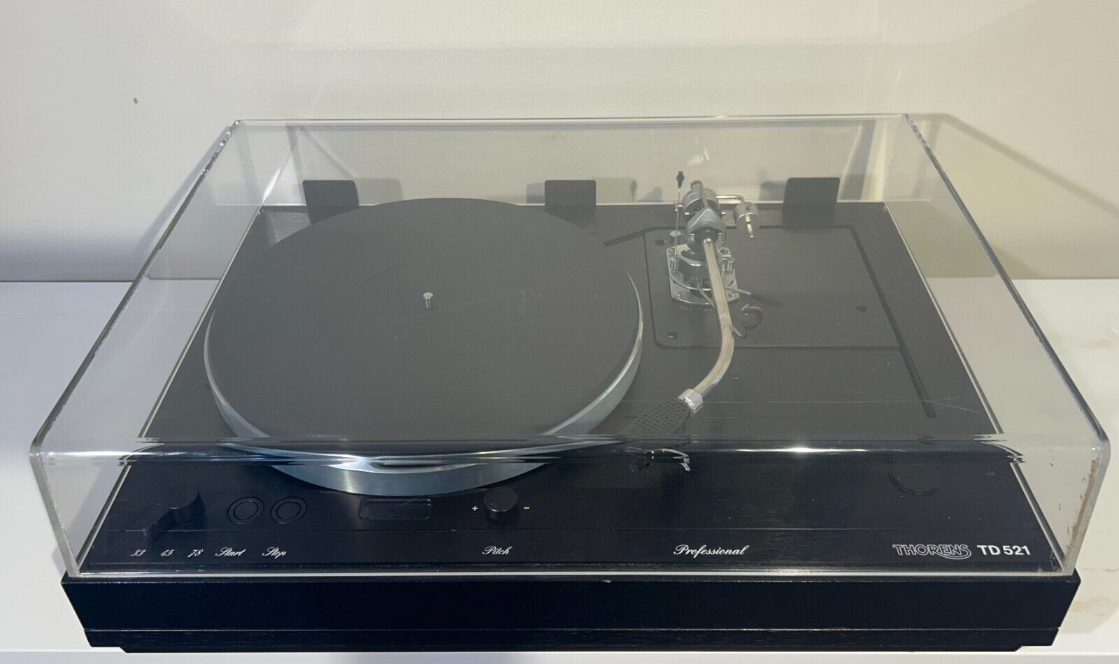 THORENS TD521 Record Player w/ SME 3009-R Tonearm