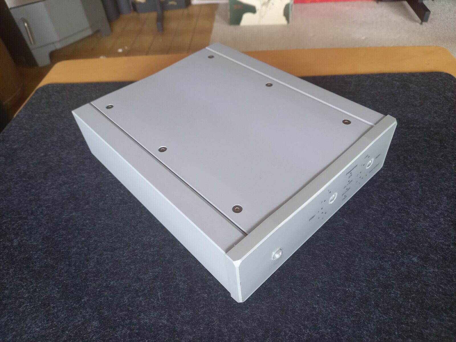 Rega  DAC, 5-filter edition * stunning British made in rare Silver finish - VGC.