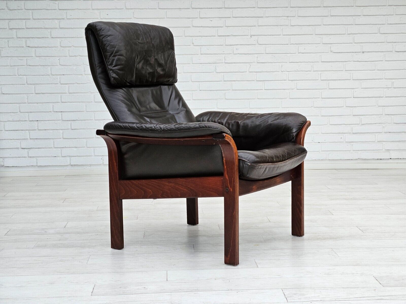 1970s Swedish design by Göte Möbler adjustable lounge chair brown leather