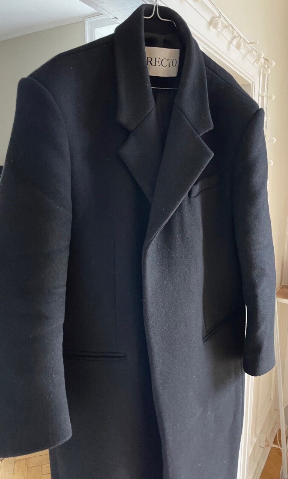 RECTO Wool Coat