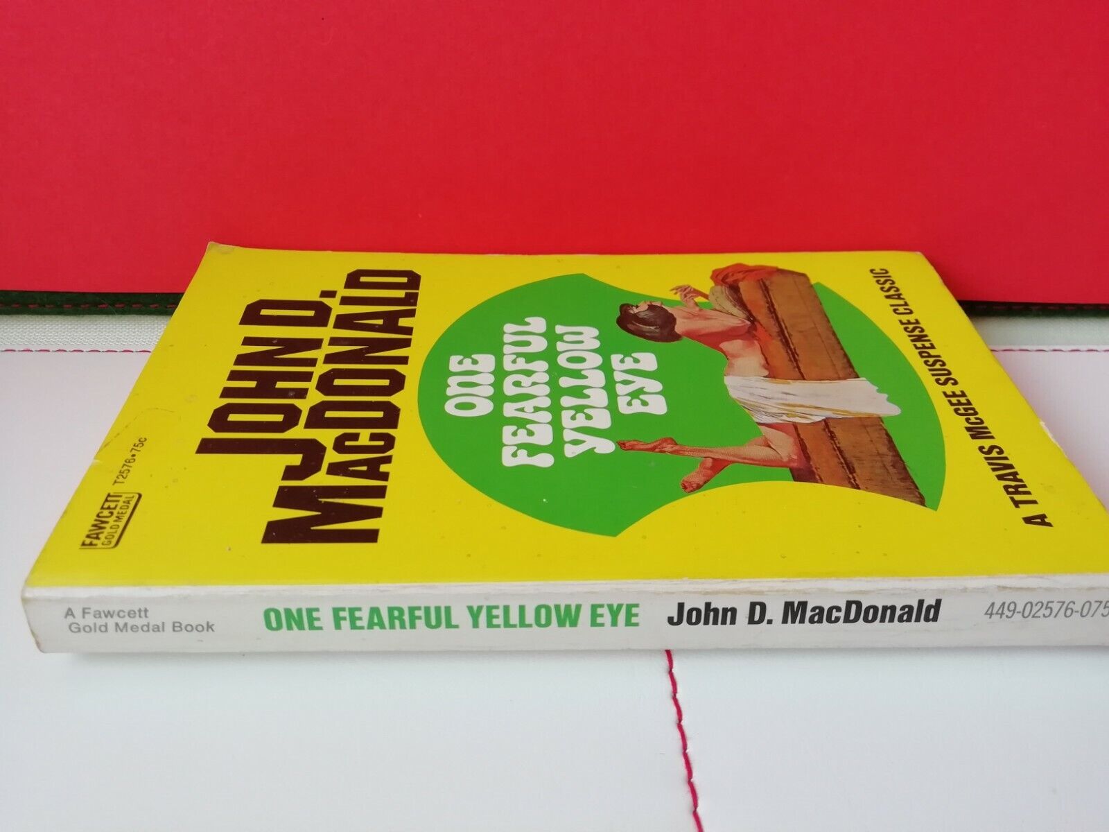 Vintage paperback1st ed1966"One Fearful Yellow Eye" John DMacDonaldFawcett