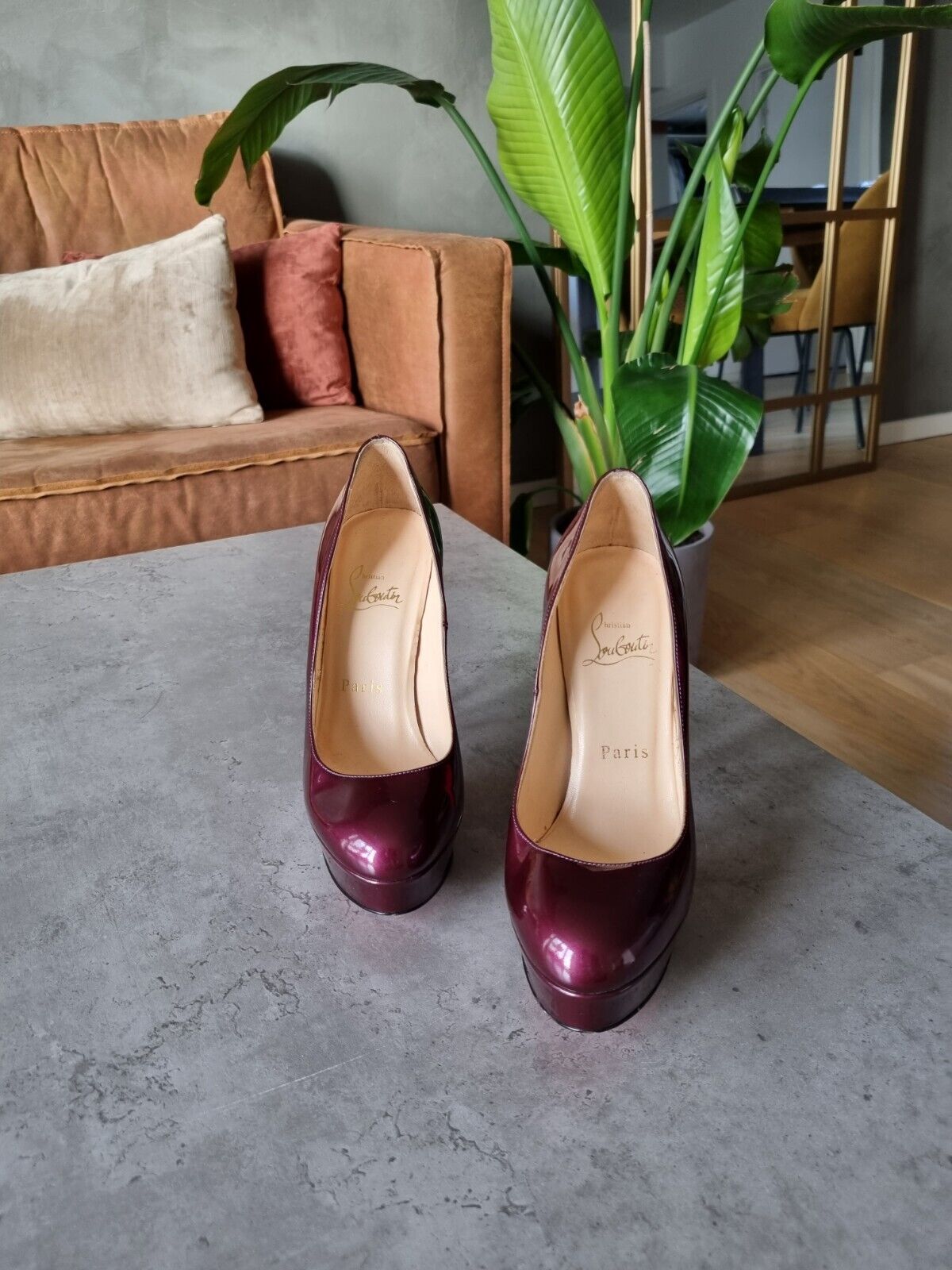 **Christian Louboutin** Burgundy Bianca Patent Leather Platform Pumps Heels 35 2