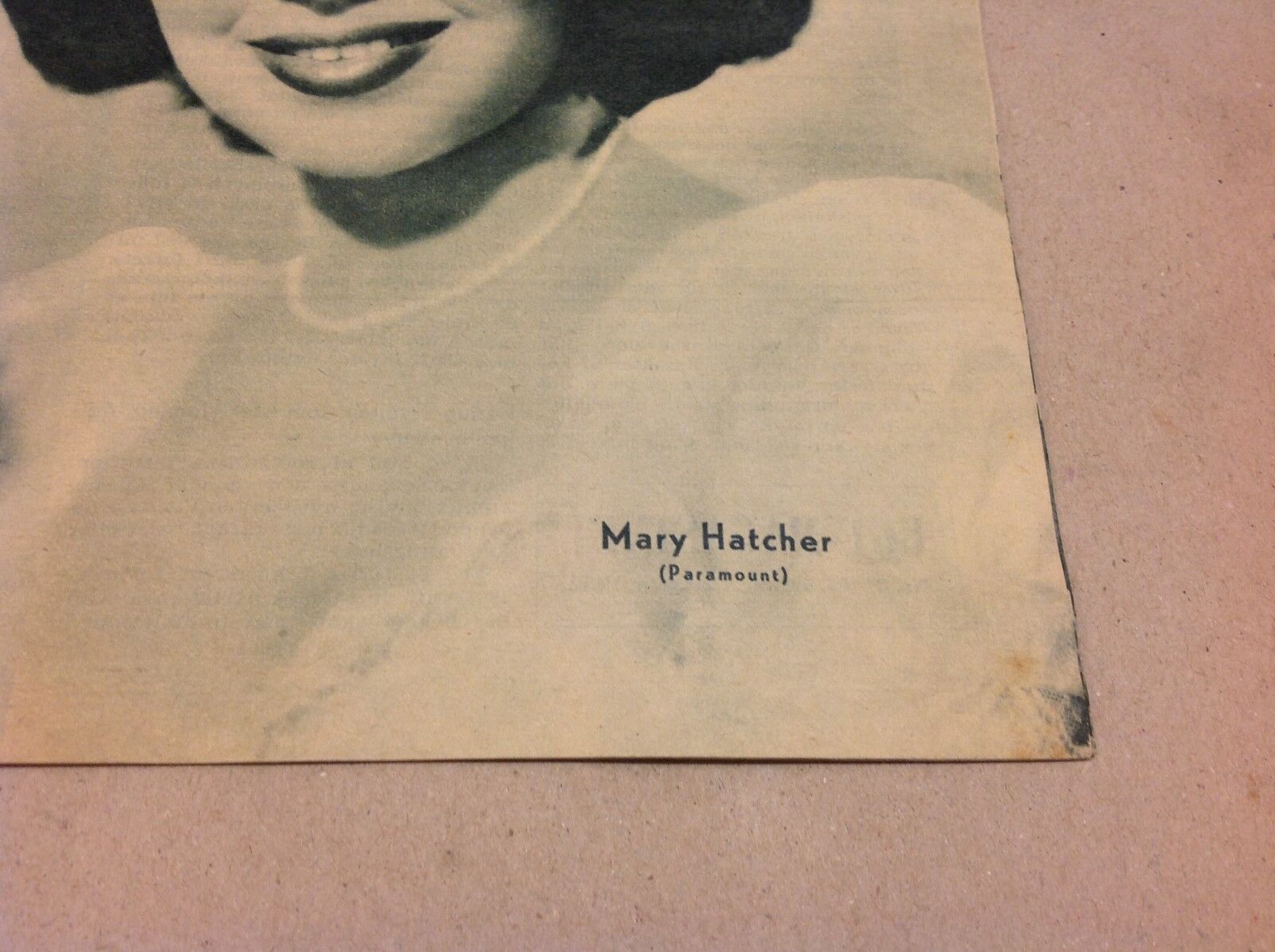 Mary Hatcher Paramount on Front Cover Old Original Vintage Danish Magazine 1952