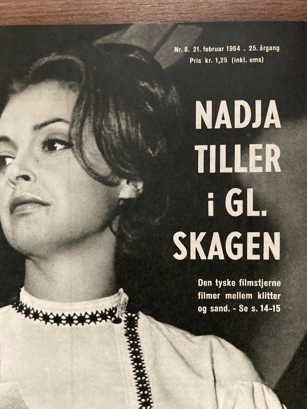 Nadja Tiller in Skagen Jutland Denmark Danish Magazine 1964 Se og Hør