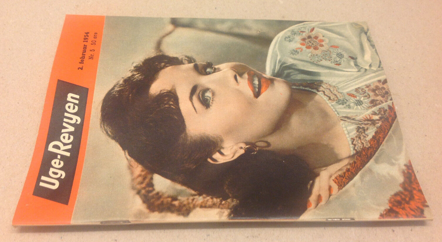 SONJA ZIEMANN FRONT COVER BOOK SERIE ADD BACK COVER VINTAGE Danish Magazine 1954