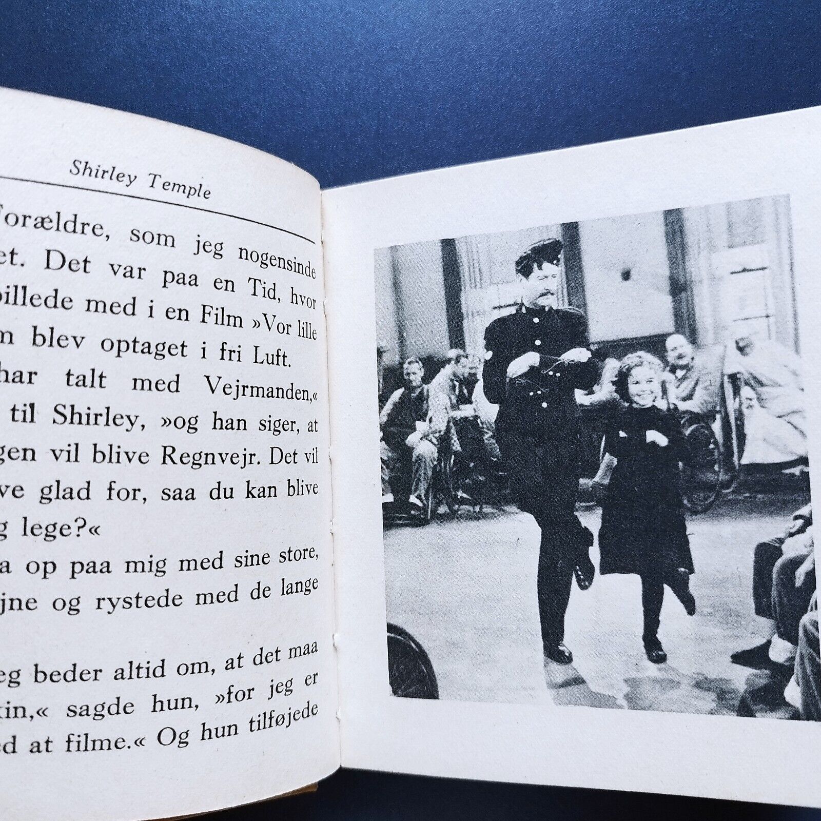 Danish book: Shirley Temple Published in 1940 150 pagesNumerous b/w photos