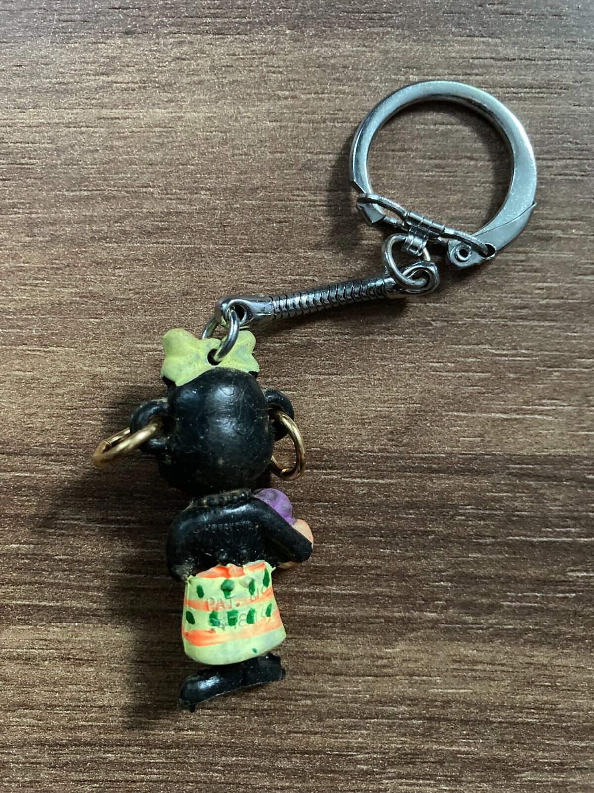 Vintage Black Hawaiian Hula Girl Keychain - Cute and Colorful Collectible