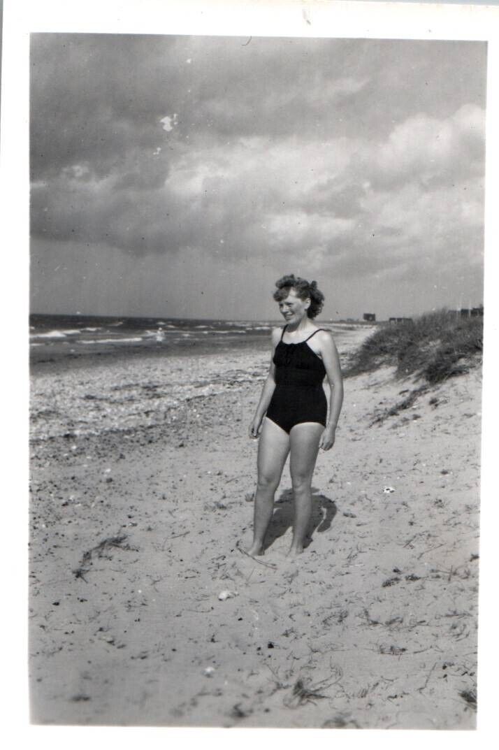 Vacation Scene Life in Denmark 1900 - 1950s Rare Vintage Photo Small Size 9x6cm