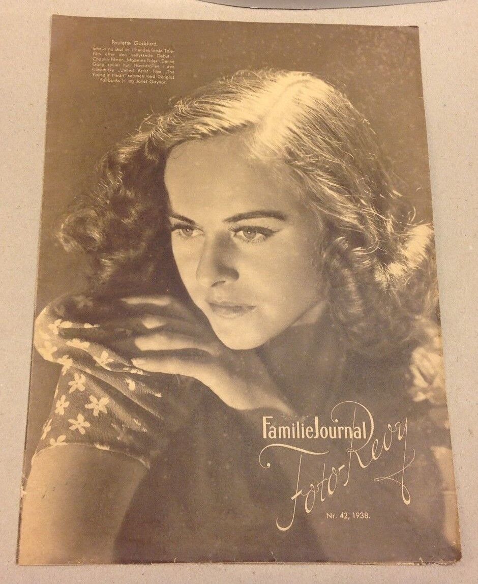 Paulette Goddard "The Young in Heart" Front Cover 1930s Danish Magazine Pages