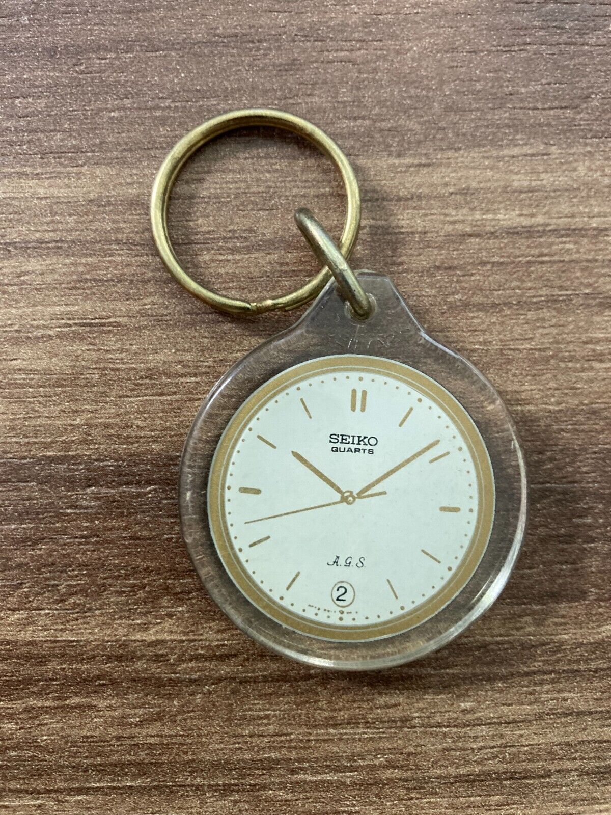 Vintage Seiko Quartz Keychain - Classic Watch Face Design - Retro