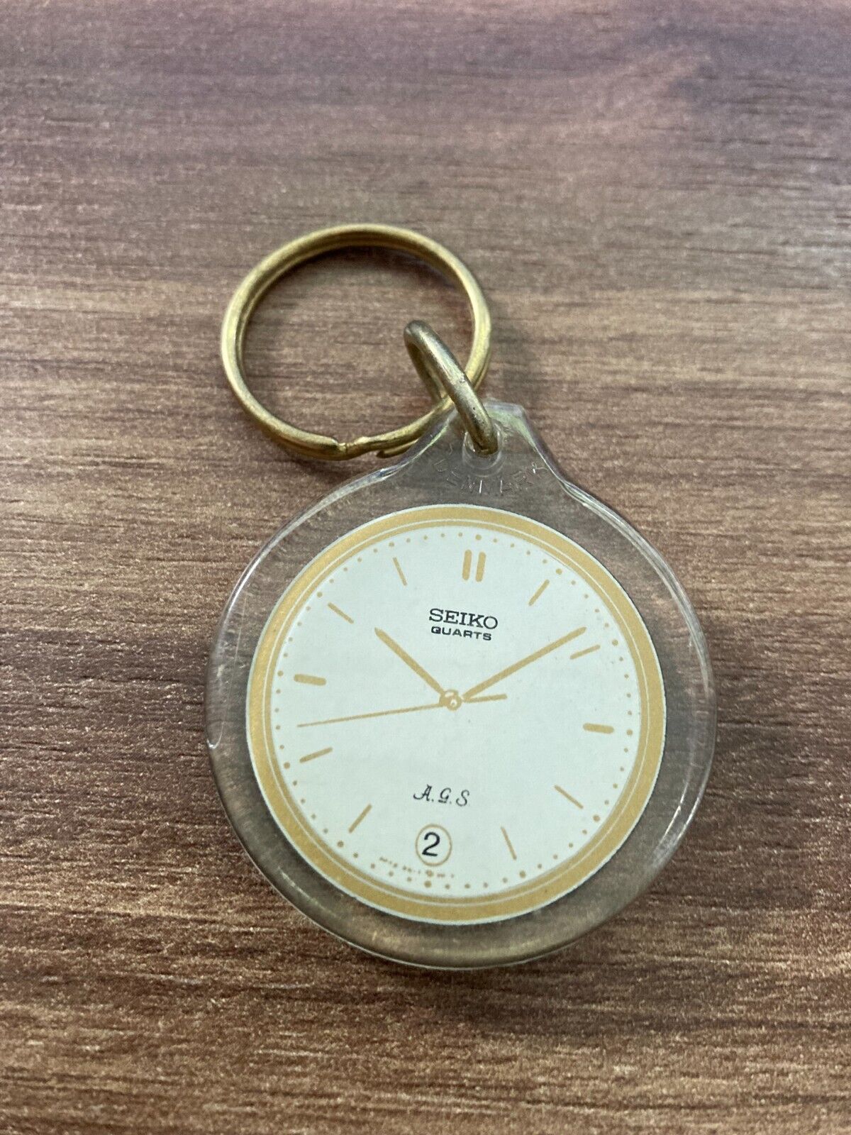 Vintage Seiko Quartz Keychain - Classic Watch Face Design - Retro