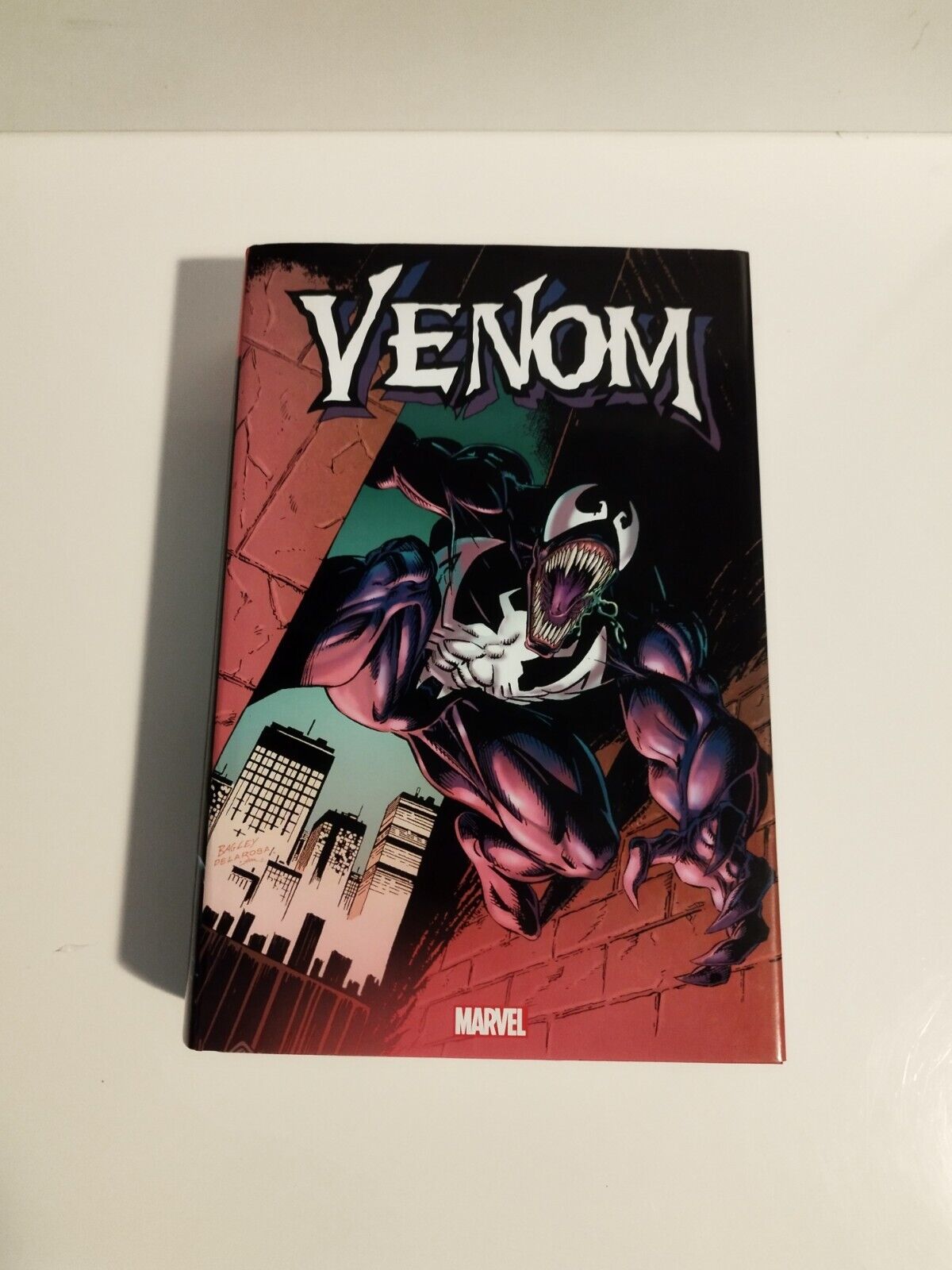 Venomnibus Vol 1 [OOP] - unsealed but not read