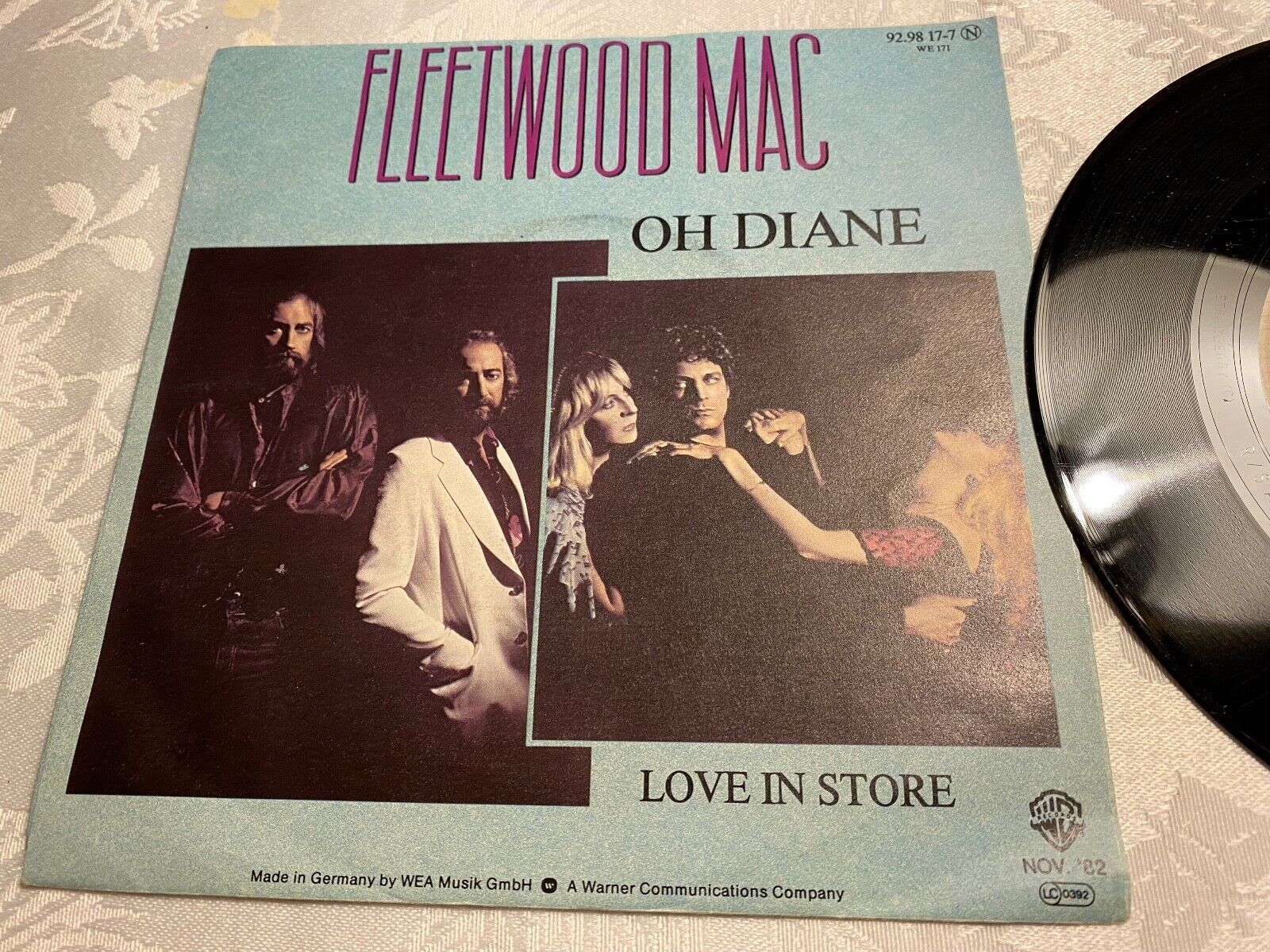 FLEETWOOD MAC "OH DIANE / LOVE IN STORE" WARNER BROS RECORDS 7" 1982 NCB STEREO