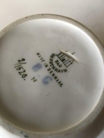 Bing  Grondahl Art Nouveau Bowl with two Pigions No 1520