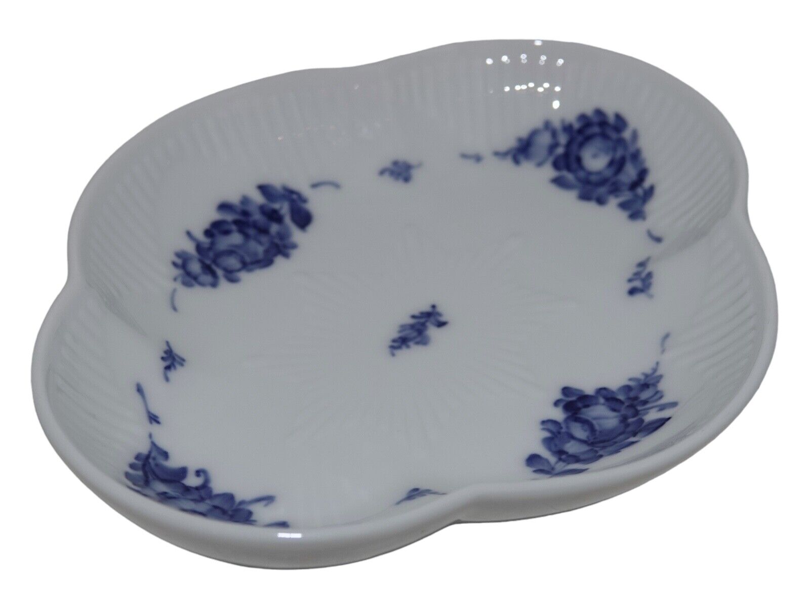 Royal Copenhagen Blue Viols small oblong dish