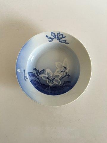 Bing  Grondahl Christmas Rose Deep Plate No 323