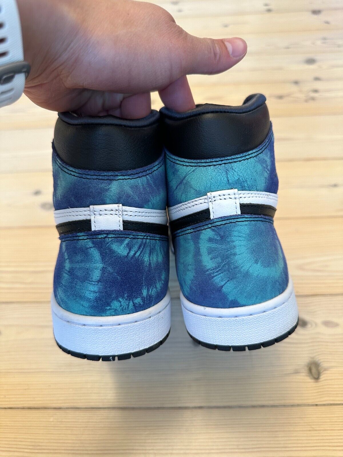 Air Jordan 1 High (W) Tie Dye 425