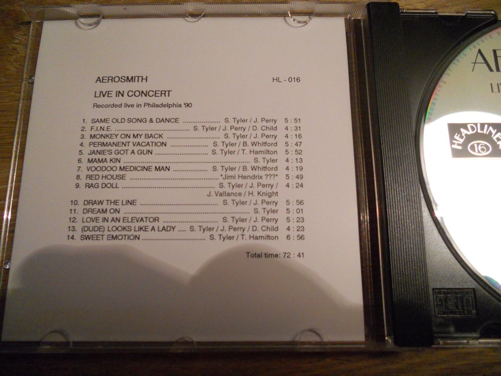 AEROSMITH LIVE IN PHILADELPHIA 90 CD 14 TRACK LIVE RECORDED IN PHILADELPHIA 1990