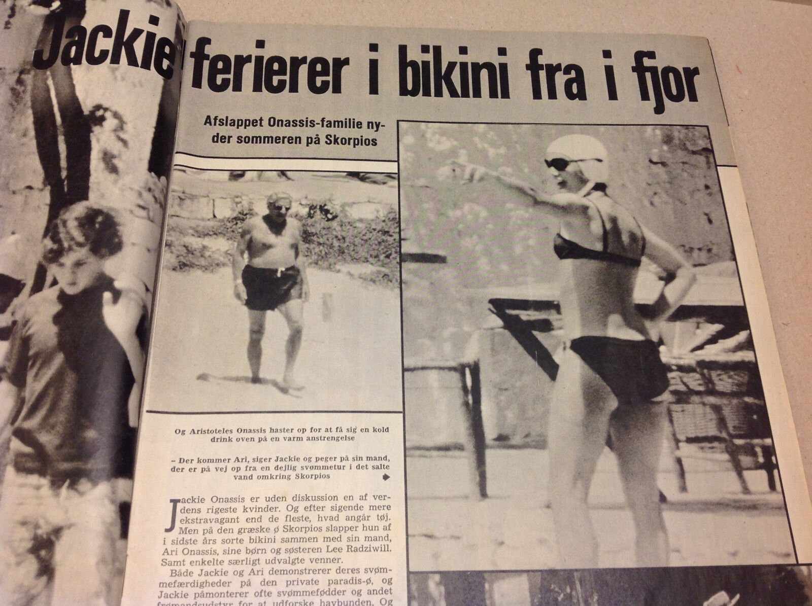 QUEEN MARGRETHE DENMARK ROYALS IN CAHORS+JACKIE ONASSIS VTG Danish Magazine 1971