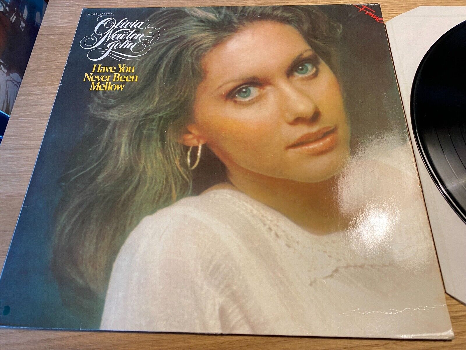 OLIVIA NEWTON-JOHN "HAVE YOU EVER BEEN MELLOW" 1975 EMI VINYL LP DUTCH PRESSING*