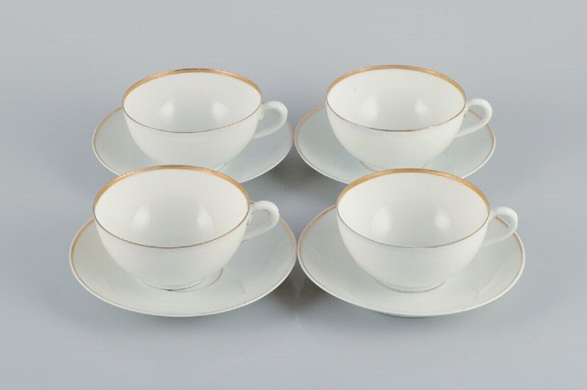 Rosenthal Germany Set of four large teacups and matching porcelain saucers