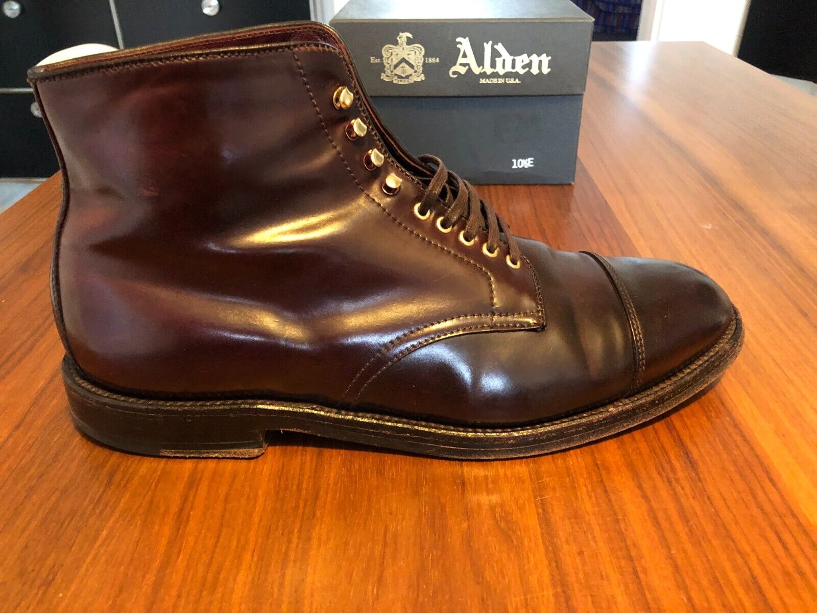 Alden cordovan #8 Parajumper boots