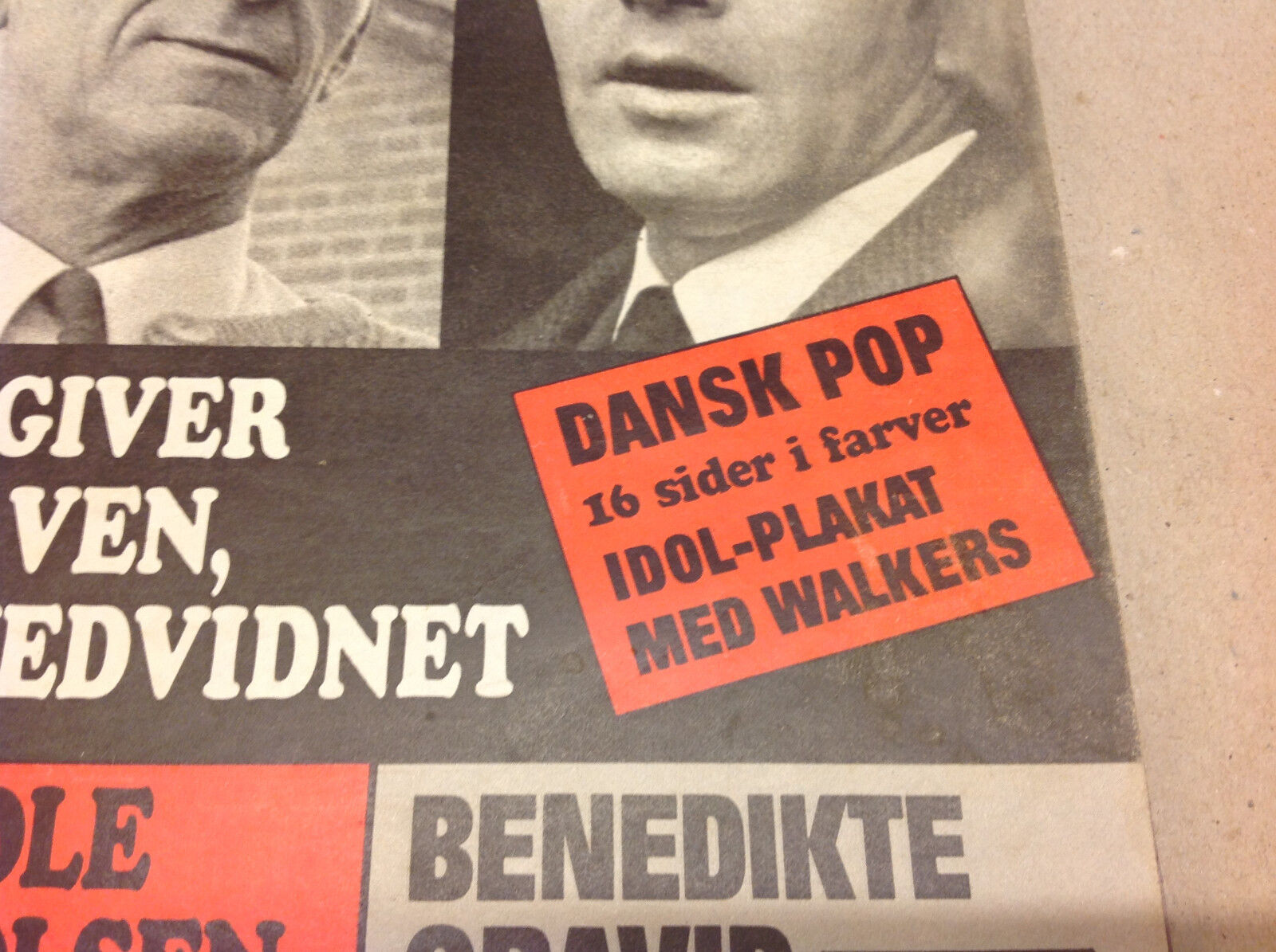 WALKERS POPBAND DENMARK TORBEN LENDAGER POSTER INSIDE VTG Danish Magazine 1974