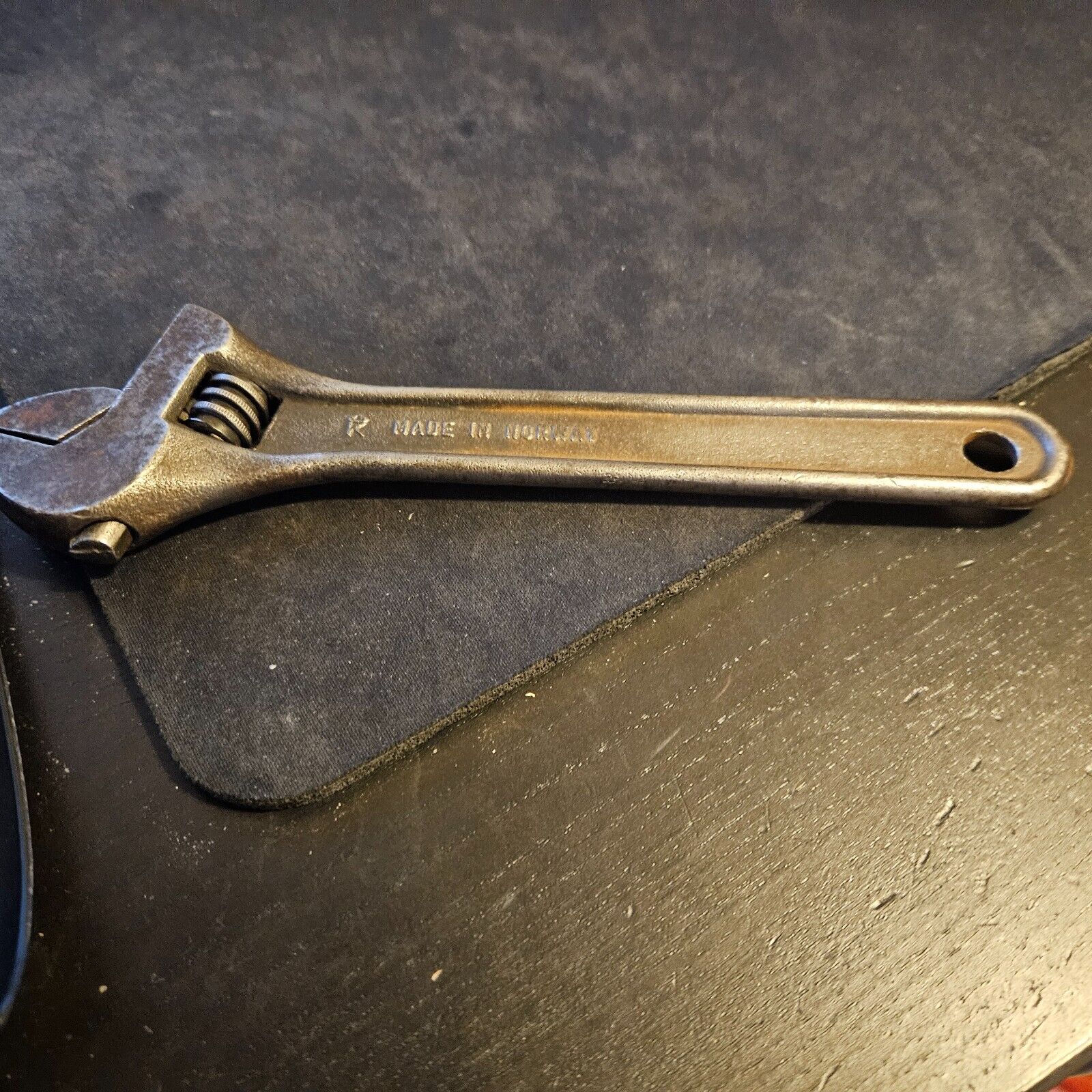 Vintage 8" kongsberg no 71  1/2" x 8" adjustable wrench