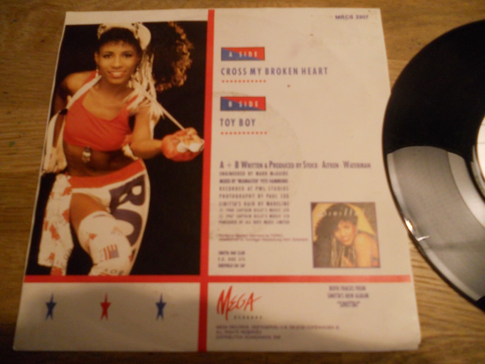 SINITTA CROSS MY BROKEN HEART/TOY BOY 1988 MEGA RECORDS NCB DANISH VINYL SINGLE*