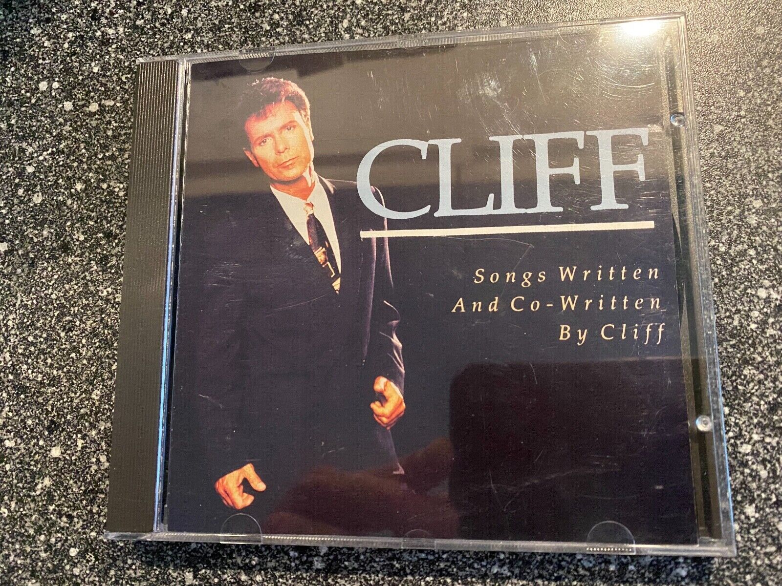 CLIFF RICHARD "SONGS WRITTEN AND CO-WRITTEN BY CLIFF" 22 TRACK CD EMI RECORDS