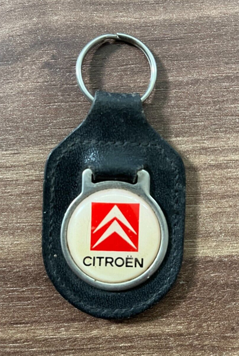 Vintage Citroën Keychain - Metal  Leather - Classic Car Logo - Collectible