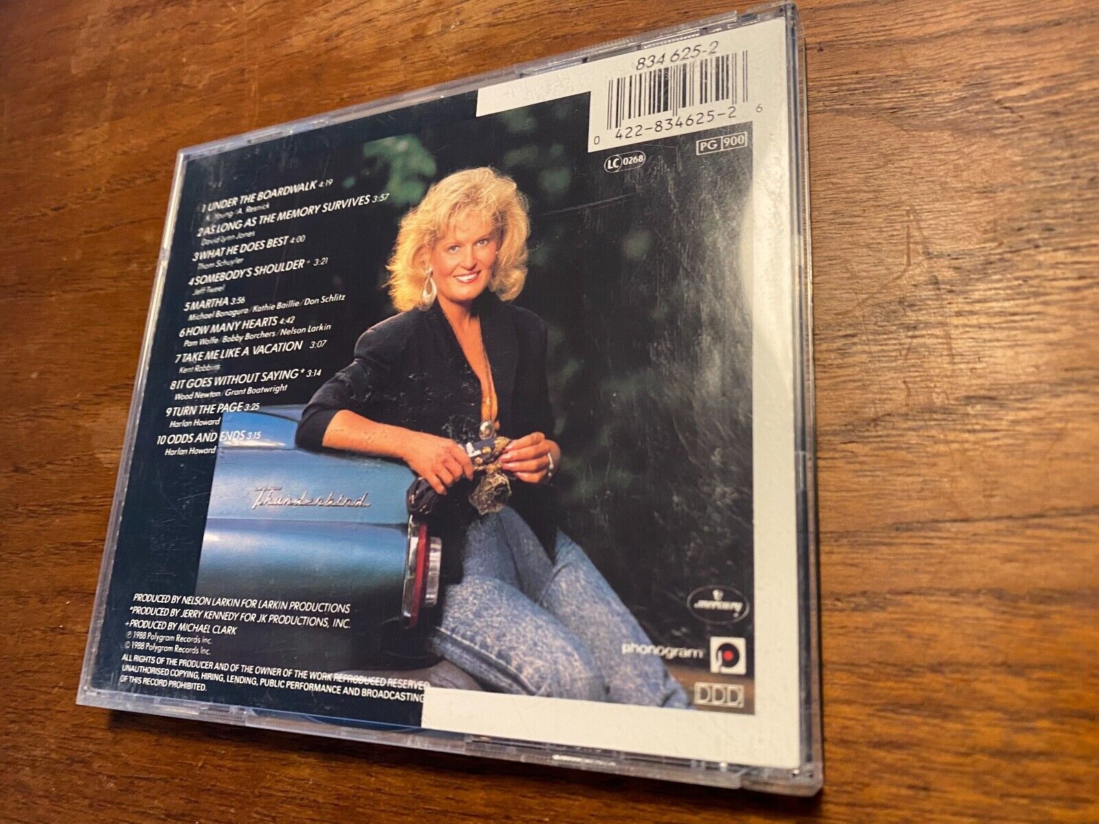 LYNN ANDERSON "WHAT SHE DOES BEST" 1988 CD ALBUM MERCURY RECORDS 10 TRACKS DDD