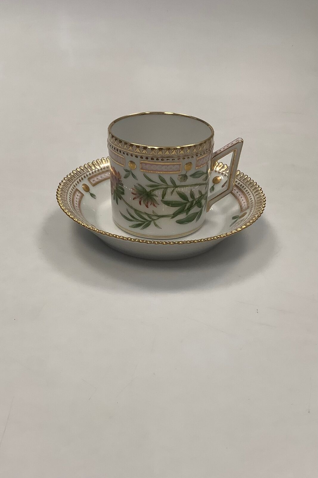 Royal Copenhagen Flora Danica Chocolate Cup No 20 / 3513