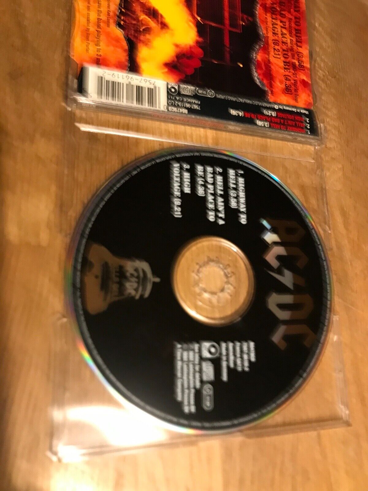 AC/DC "HIGHWAY TO HELL LIVE!" 1992 ATCO RECORDS 3 LIVE TRACKS GERMAN PRESSED CD*