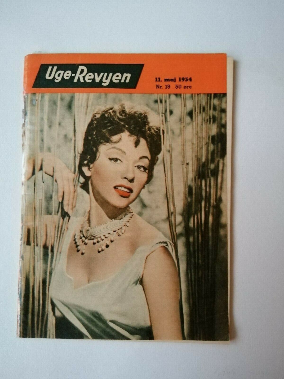 Danish magazine"Uge-Revyen" No 19 1954Rita Moreno coverMany other stars