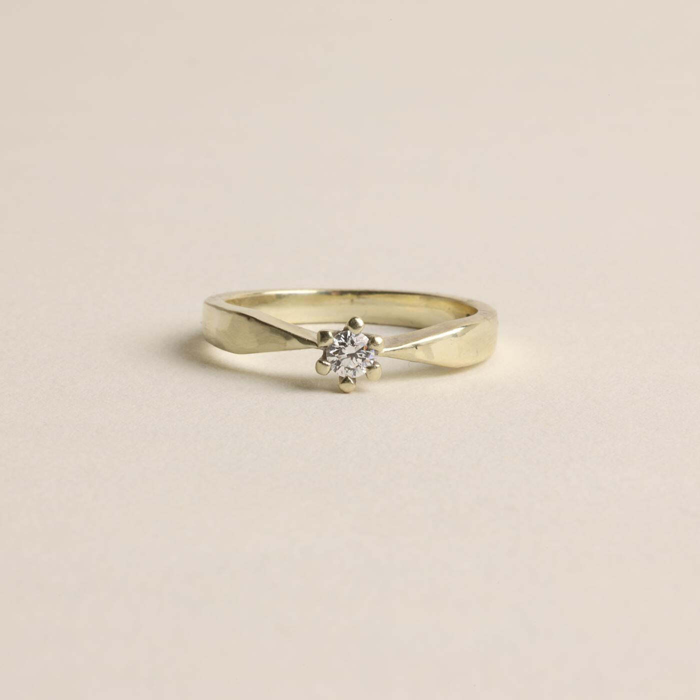 Ring with diamond (01 ct) in 14K White gold size 5¾ | Solid Gold