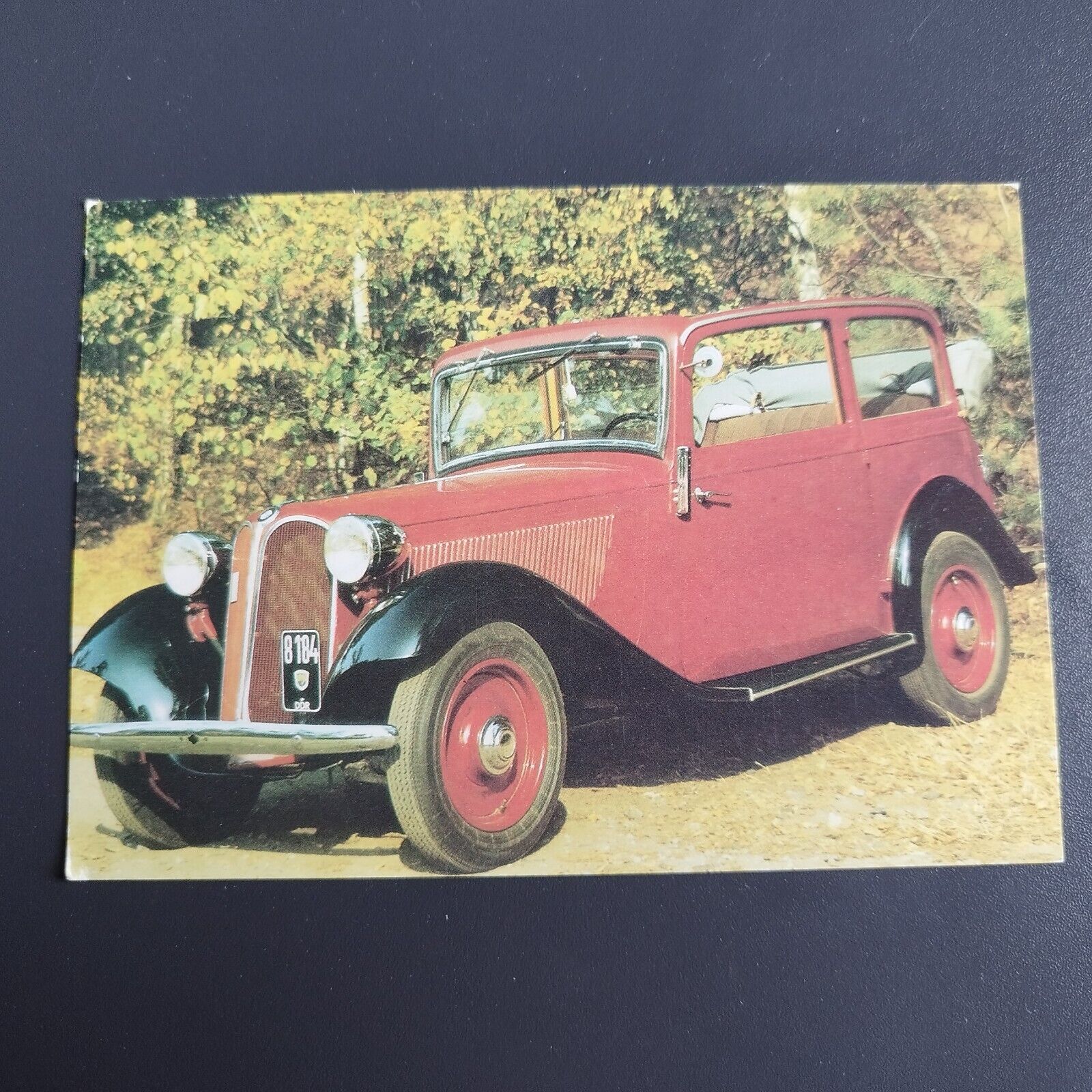 Postcard made in Germany. Skulptur projekte in Münster 1997. Silver cars.