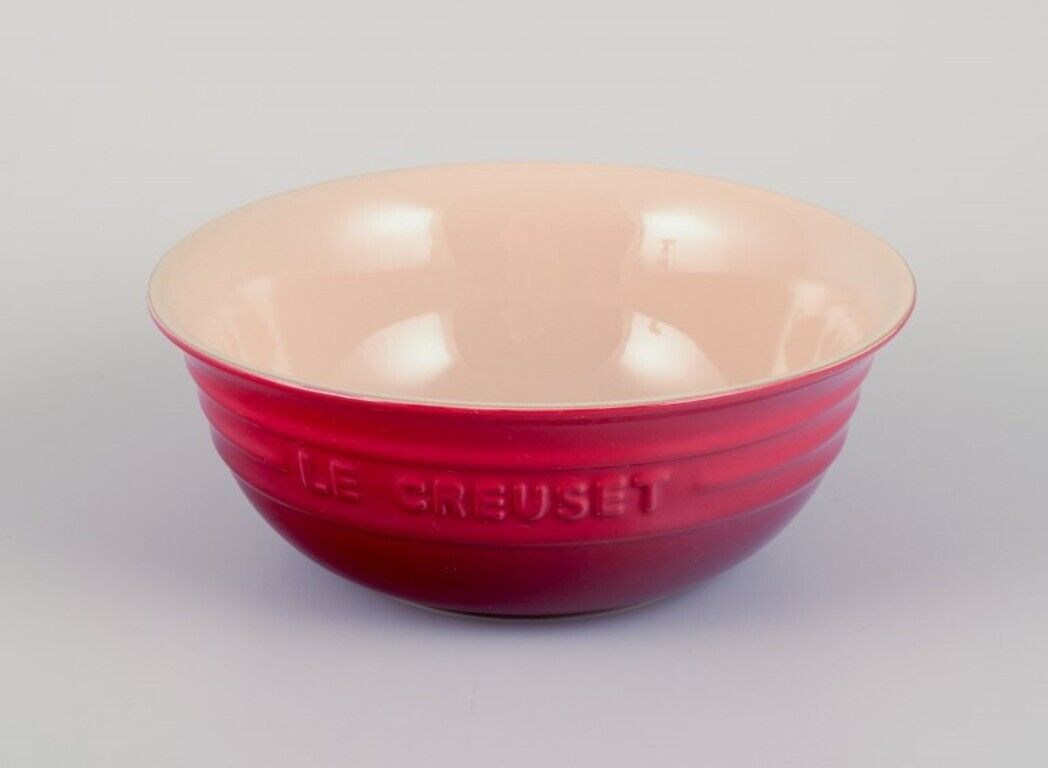 Le Creuset France Set of five red stoneware bowls 21st C