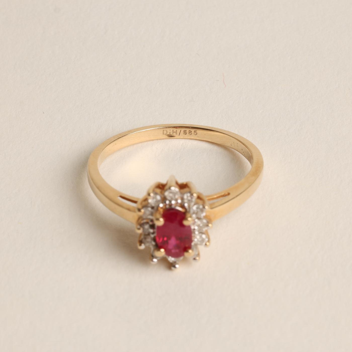 Ring with and rubywith diamond (012 ct) in 14K Gold size 7¼ | Real