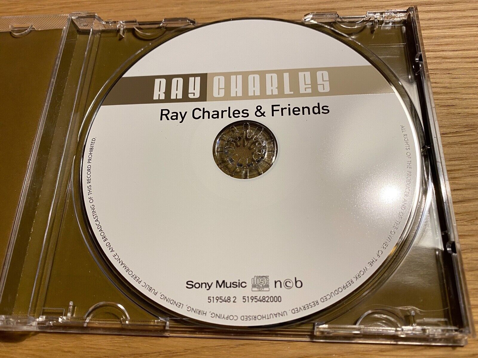 RAY CHARLES "RAY CHARLES WITH FRIENDS" CDALBUM 10 TRACK JOHNNY CASH NORDIC PRESS