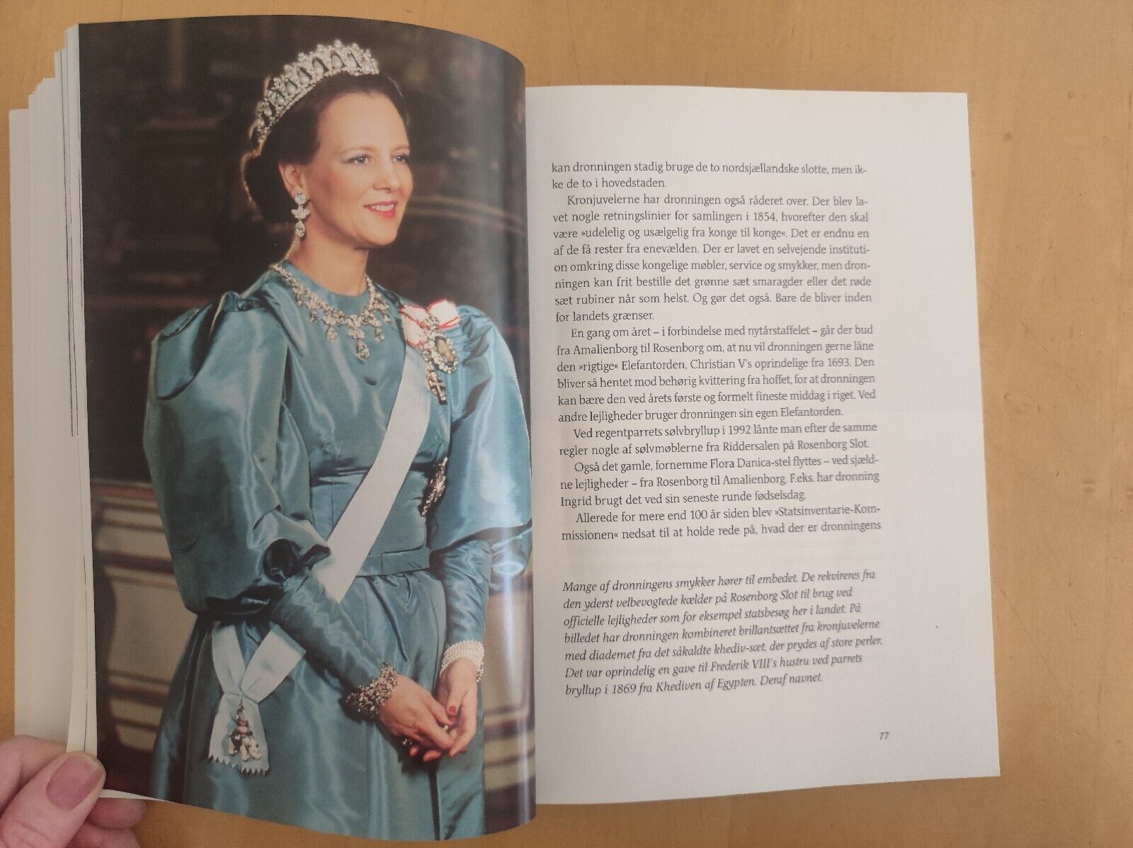 Royal Book Denmark Queen MARGRETHE Prince Henrik Frederik Joachim Alexandra Bo20