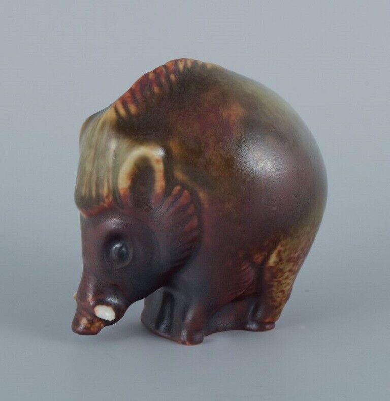 Gösta Grähs for Rörstrand (active 1982-1986) wild boar in ceramic