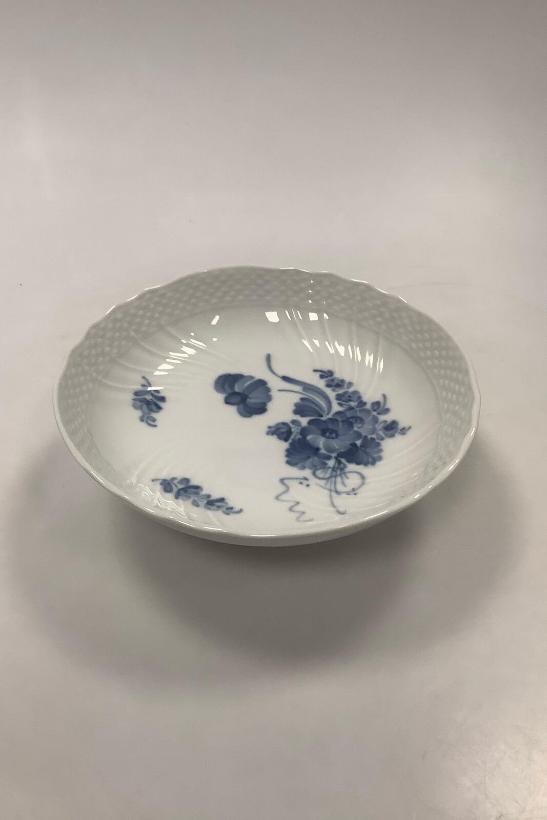 Royal Copenhagen Blue Flower Curved Cake Bowl on foot No 1532