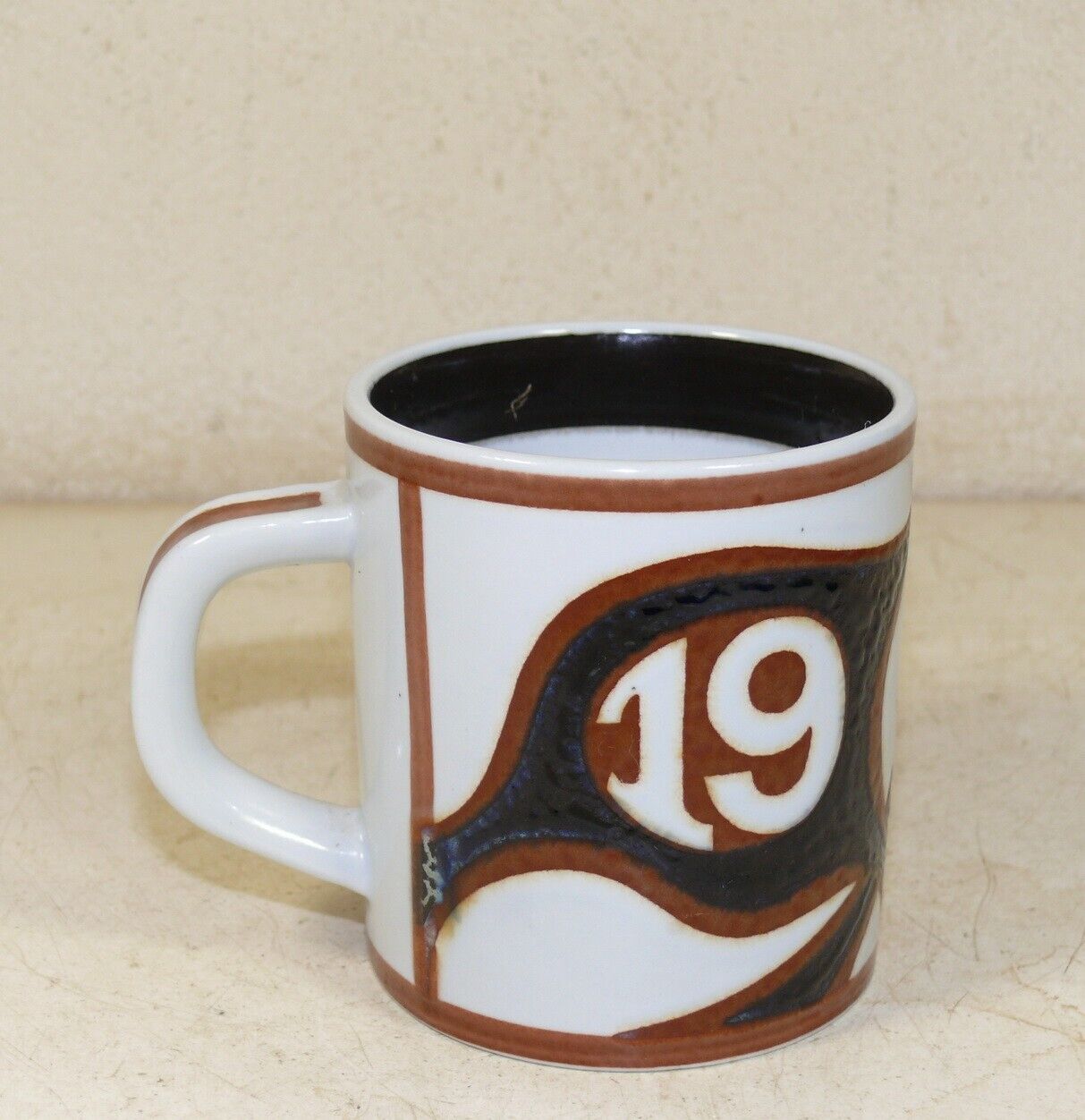 ROYAL COPENHAGEN  Bo Kristiansen Fajance Annual Mug - small 1978