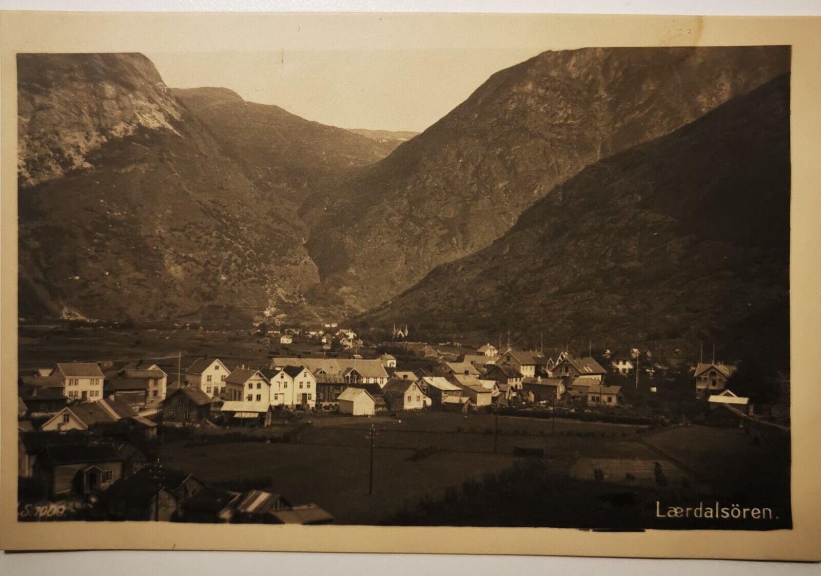 Vintage photo postcard: Motif from Lærdalsören in Norway  pok1444