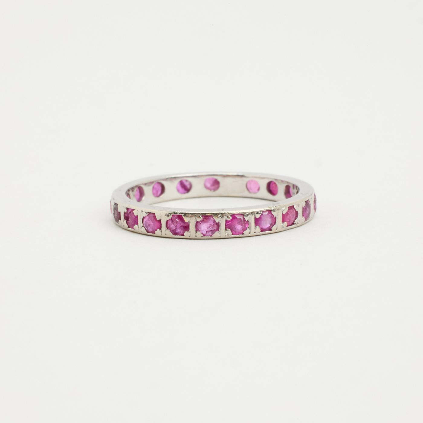 Ring with and ruby in 14K White gold size 6 - 5¾ | Real Genuine Gold