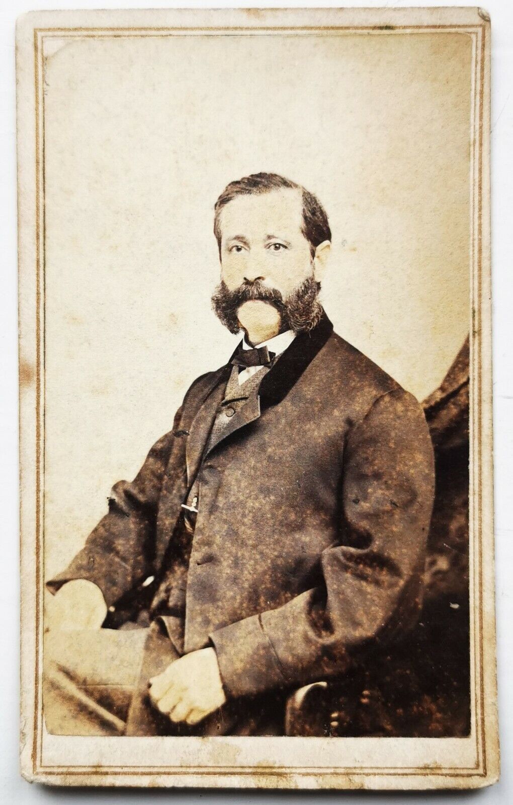 US CDV photo: Portrait of man with overgrown mustache and sideburns 1870 Fo938