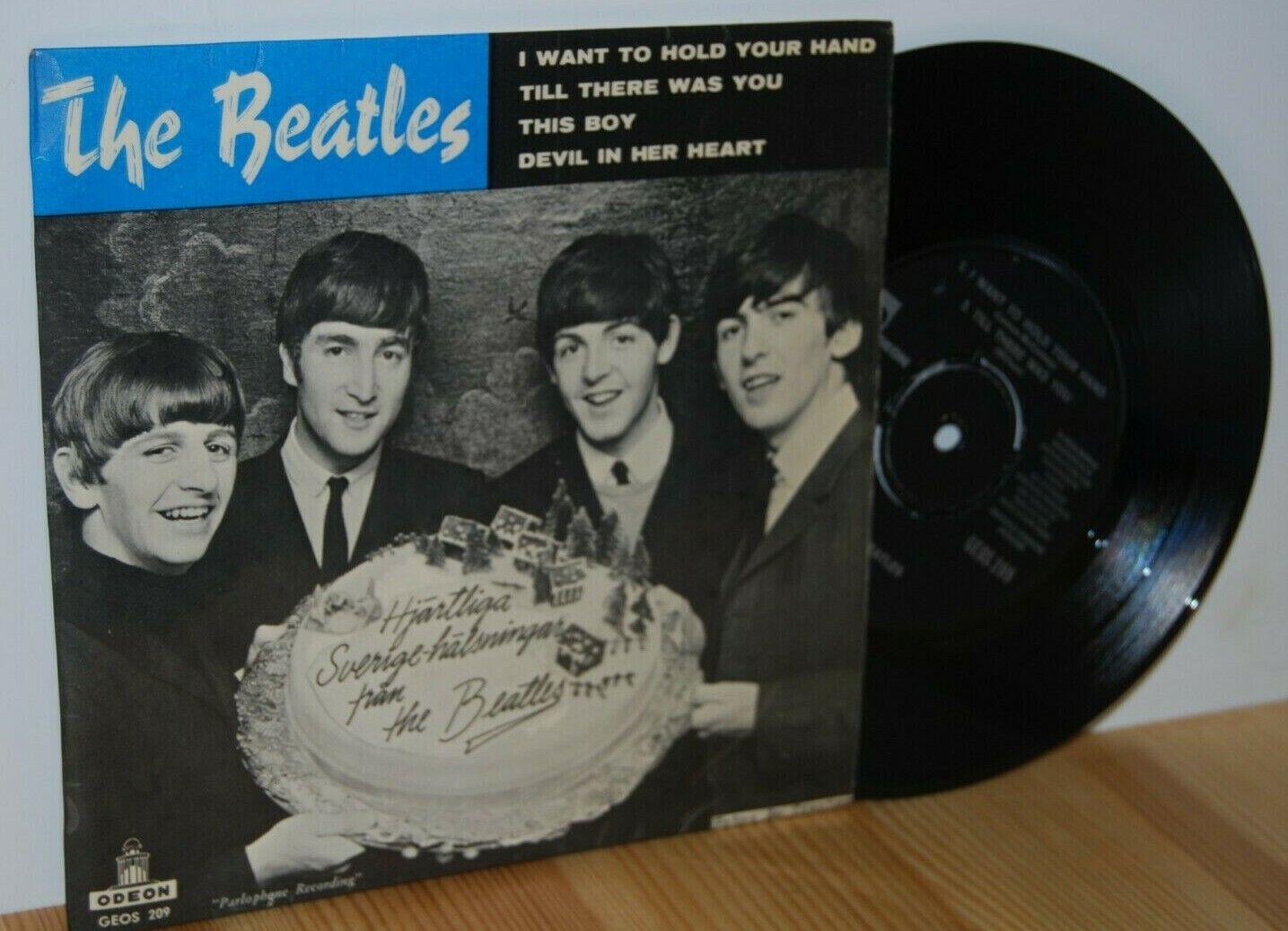 The BEATLES I Want To Hold Your Hand +3 EP Danish PS Picture sleeve 45