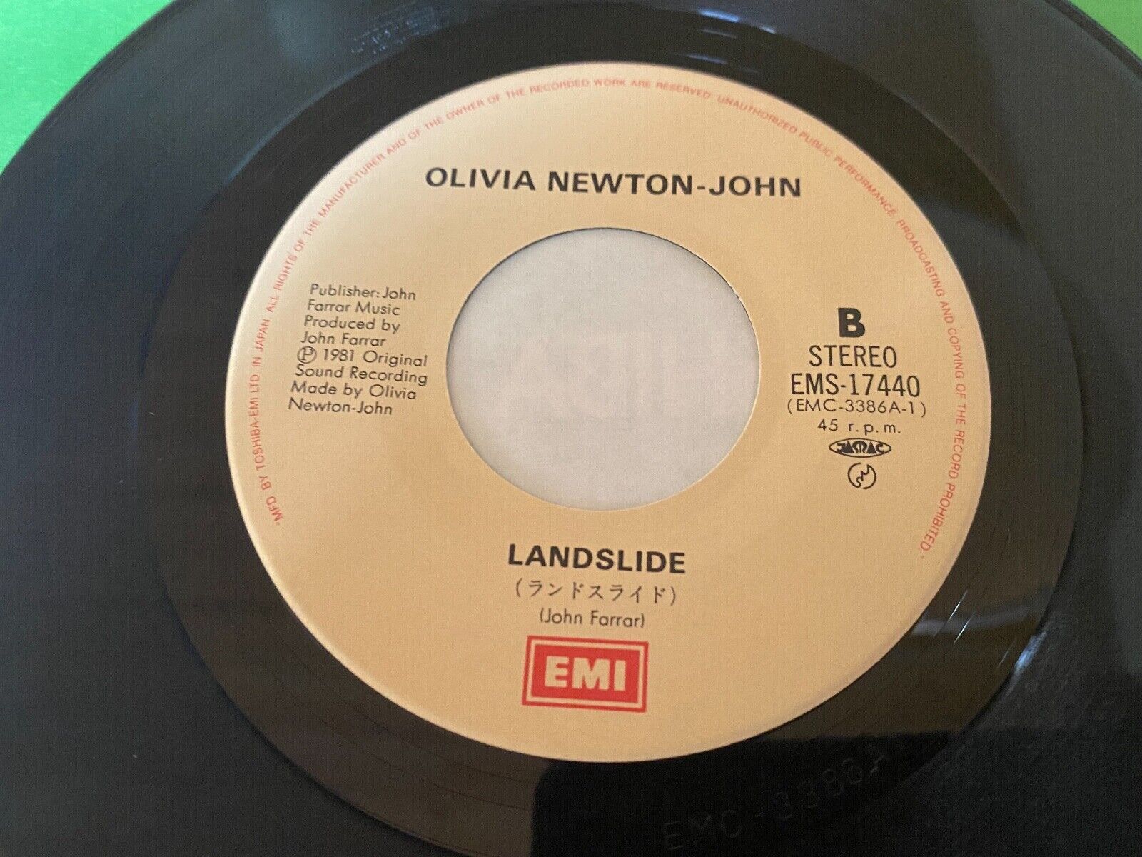 OLIVIA NEWTON-JOHN "(LIVING IN) DESPERATE TIMES" 1983 EMI RECORDS JAPAN 7" VINYL