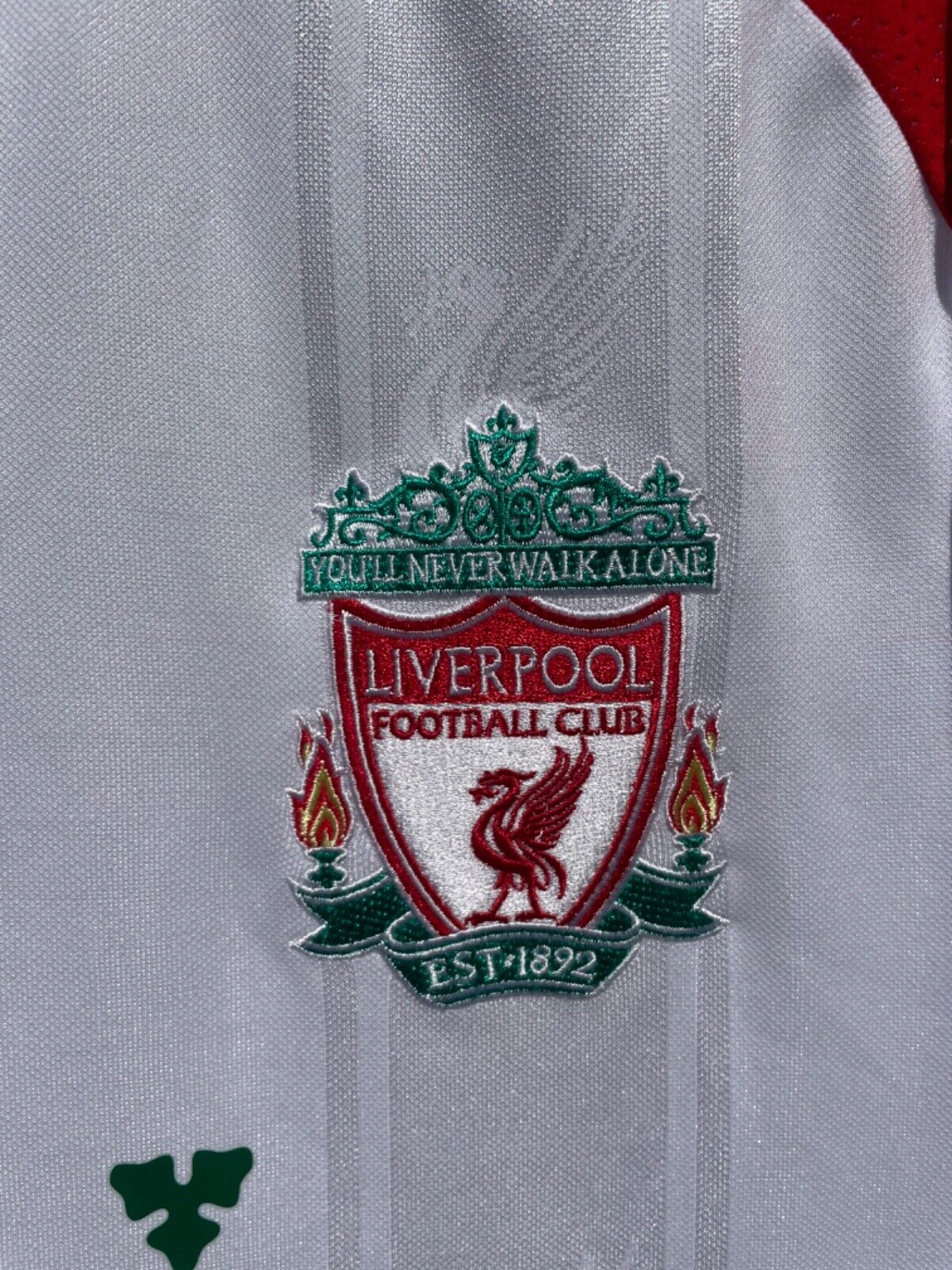 Liverpool 07/08 away kit